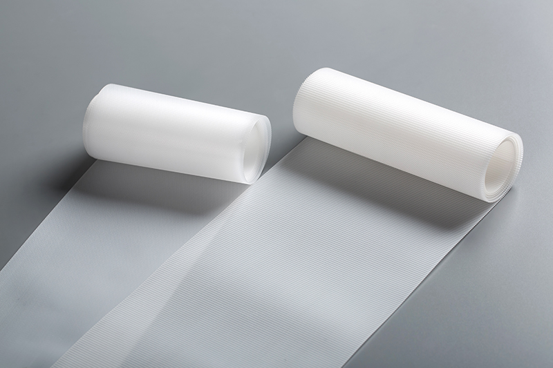 射出勾魔術(shù)貼的特征及應用